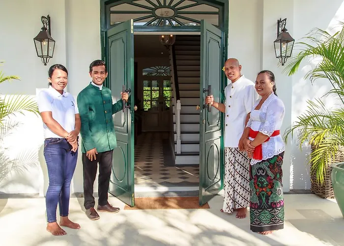 Bed & Breakfast Maison Simba Tanah Lot