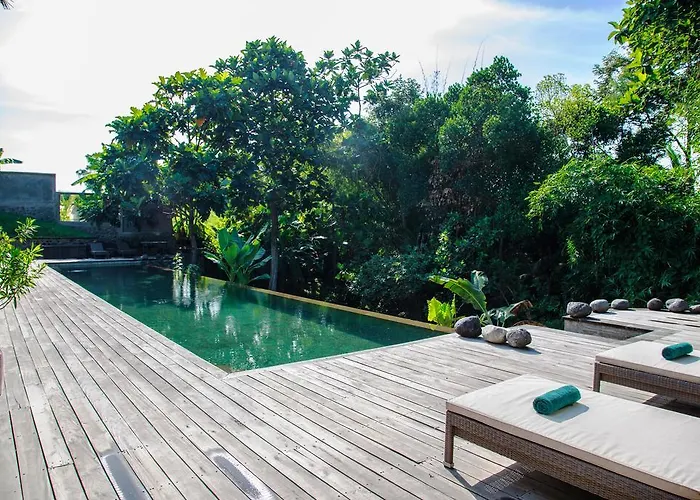 Bed & Breakfast Maison Simba Tanah Lot